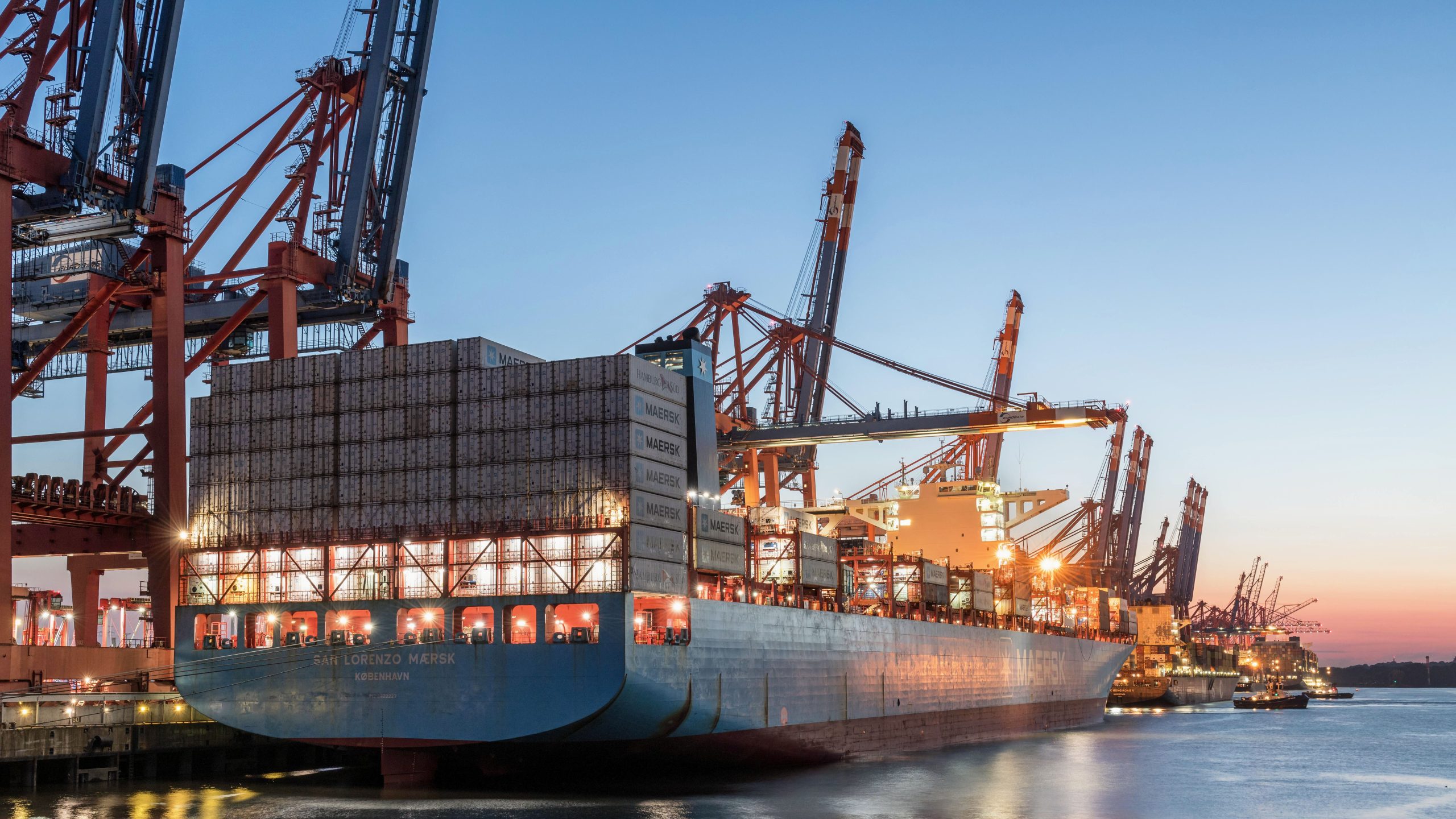 Commercial & Work Vessels